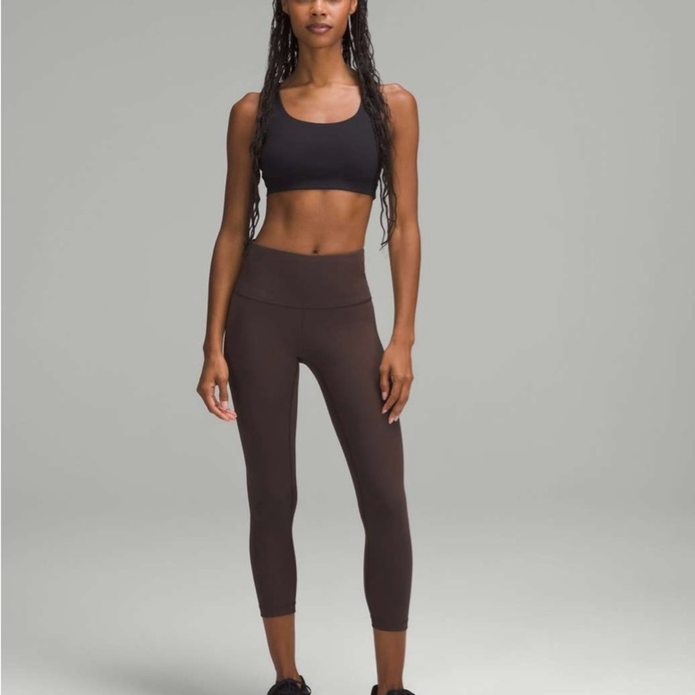 NWT SOLD OUT Lululemon Wunder Train HR in 28in Length, Ribbed Espresso!